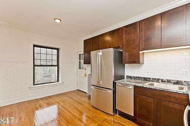 1st image of 847 W Agatite Ave #1617