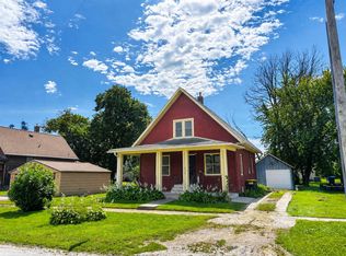 439 Des Moines Ave, Ellsworth, IA 50075