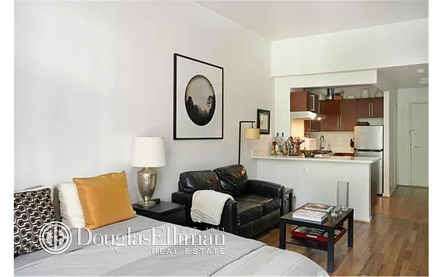 Rented by Douglas Elliman | media 9