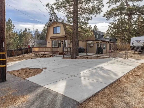 480 Spruce Ln, Sugarloaf, CA 92386
