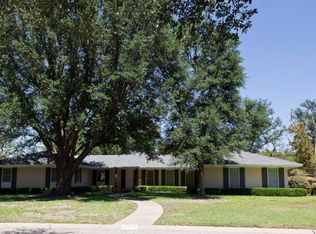 2302 Douglas Dr, San Angelo, TX 76904