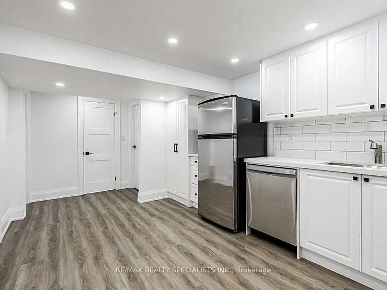 12 Deeth Dr #BASEMENT — Photo 14