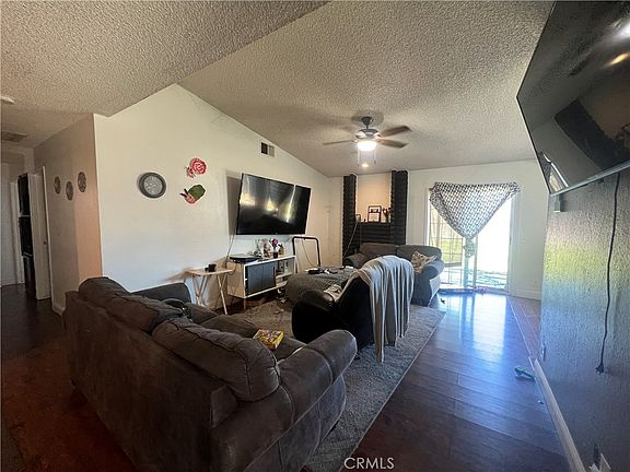 2nd image of 3347 Stacey Ct