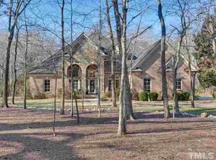6015 Old Field Dr, Chapel Hill, NC 27514