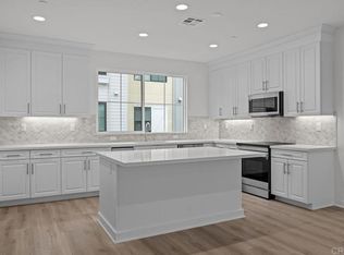 2564 Chamomile Ln, Carlsbad, CA 92008