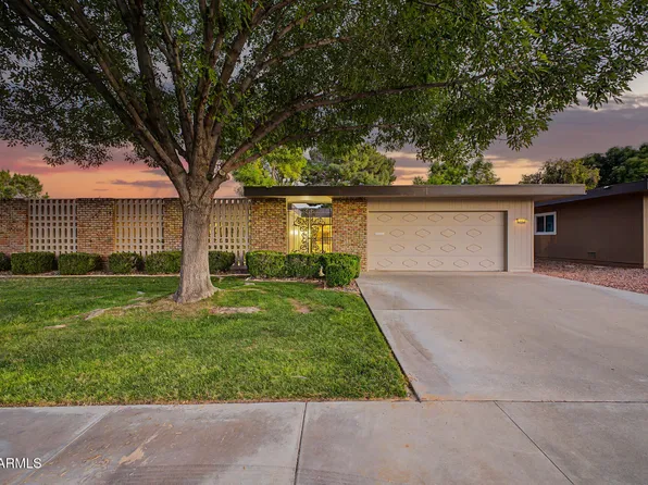 10345 W GARNETTE Drive, Sun City, AZ 85373