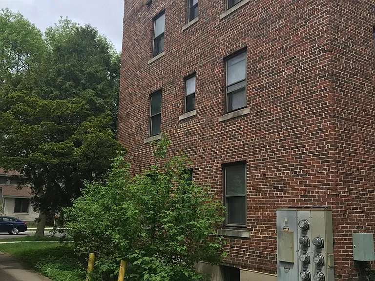 2901 Monroe St #W2 — Photo 16