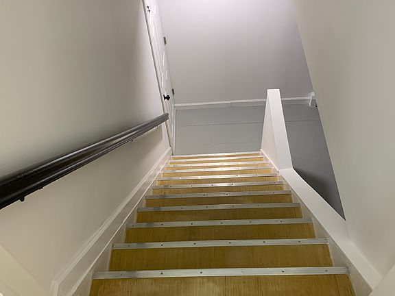 4th image of 92 3rd Ave #1