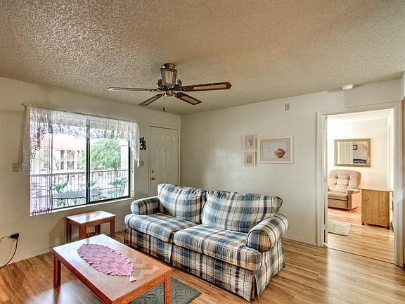5th image of 1440 N Idaho Rd Unit 2096