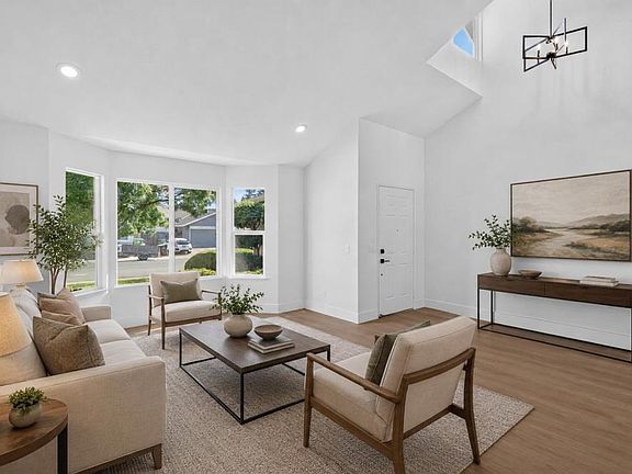 5th image of 9055 Grouse Meadow Dr