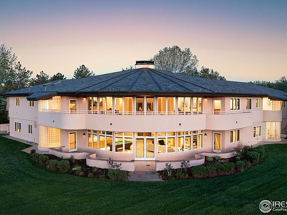 2nd image of 640 S 68th St