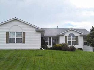 4751 W Anita Ln, Franklin, WI 53132