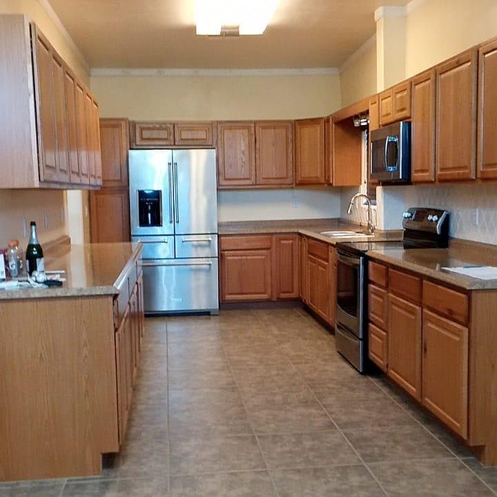 1st image of 877 Orange Ave