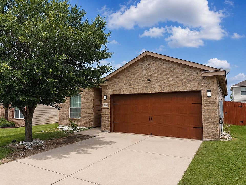 1st image of 128 Robertson Ln
