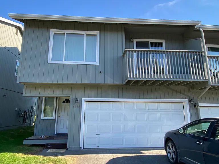 6919 Briar Loop — Photo 1