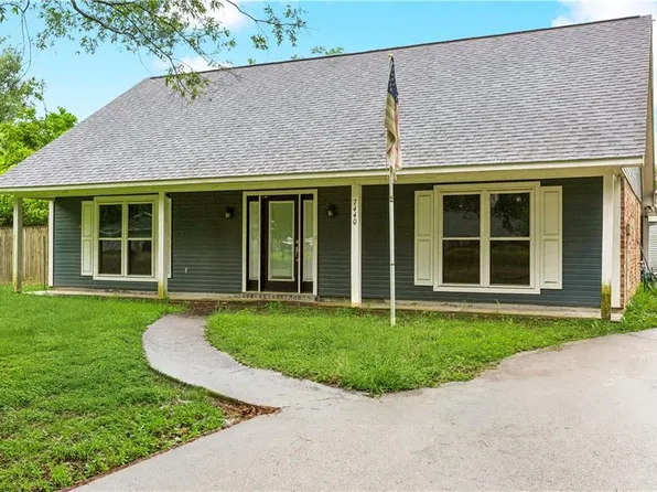 7440 Robinson Dr, Denham Springs, LA 70706