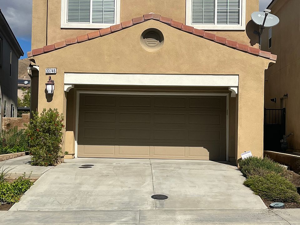 33746 King Drive