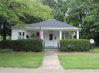 1329 W Saint Louis Ave, Vandalia, IL 62471