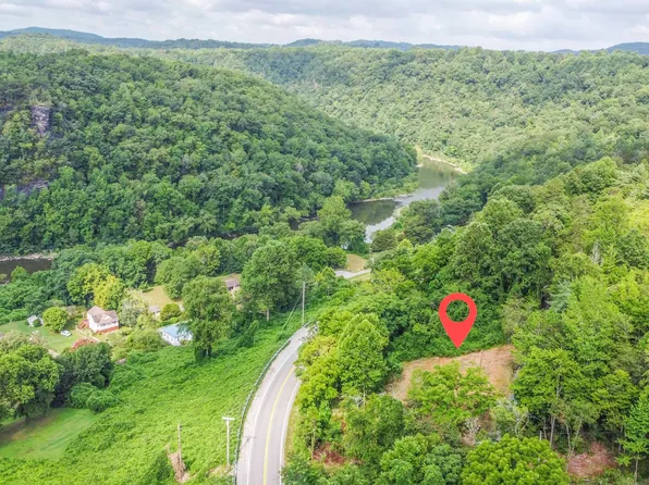 262 Ballfield Rd, Oakdale, TN 37829