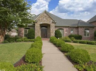 90 Quercus Cir, Little Rock, AR 72223