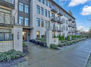708 Edgar Ave #211, Coquitlam, BC
