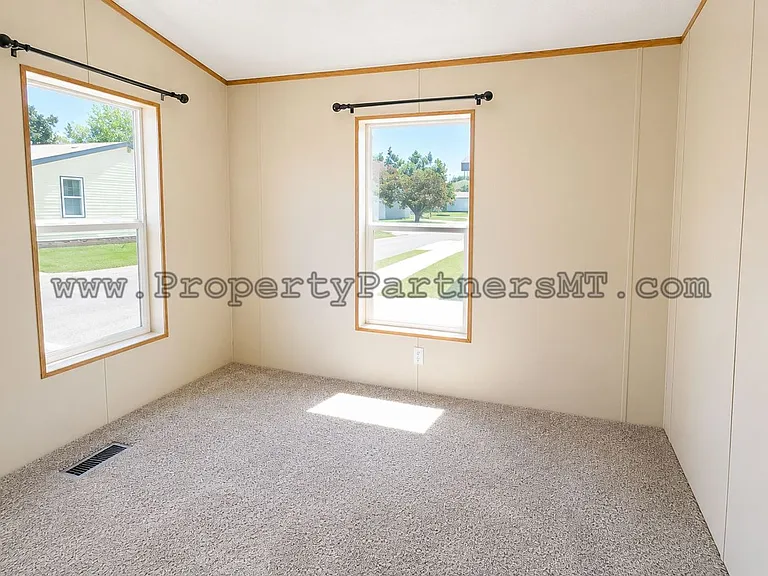 115 Sunlight Ave — Photo 13