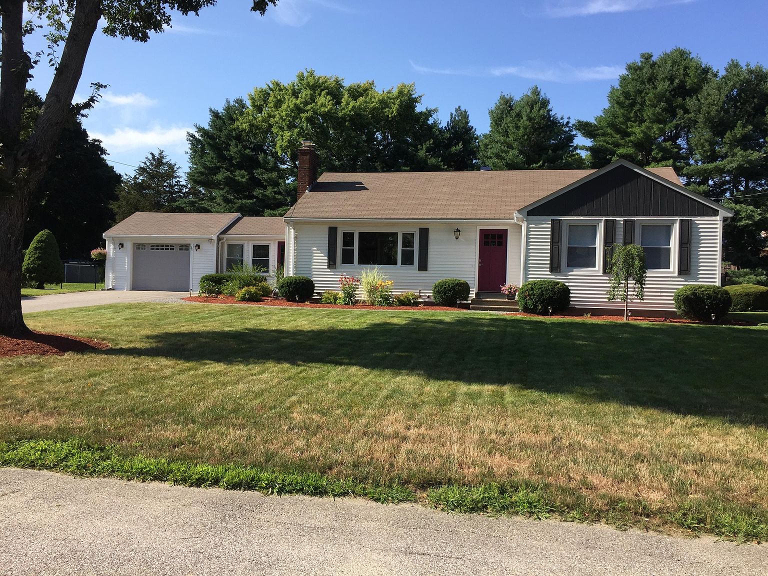 39 Thomas Leighton Blvd, Cumberland, RI 02864 Zillow
