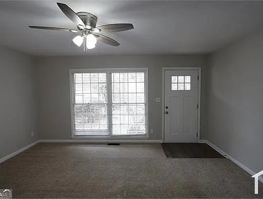 4 bed, 1545 sqft, $2,290 — Photo 4