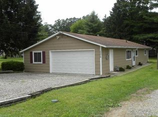 10076 Emerson Ave, Columbia Station, OH 44028