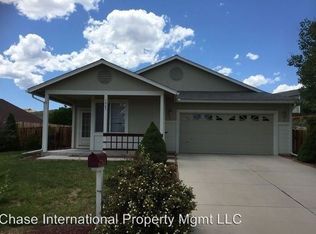 1045 Crosswater Dr, Reno, NV 89523