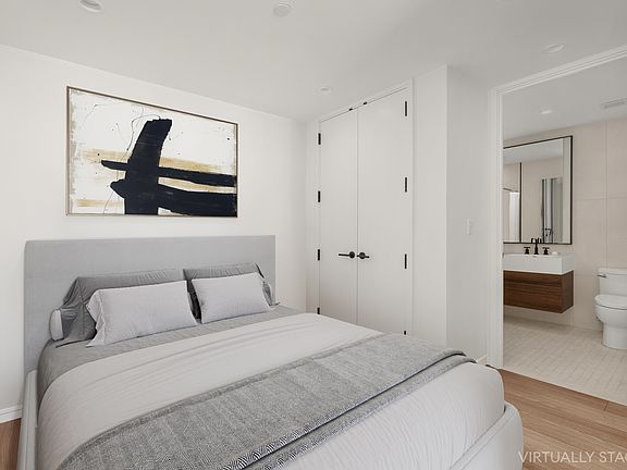5th image of 111 Varick St APT 8D