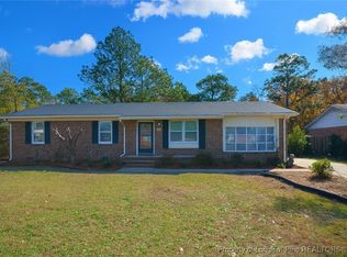 3235 Glenmore Dr, Hope Mills, NC 28348