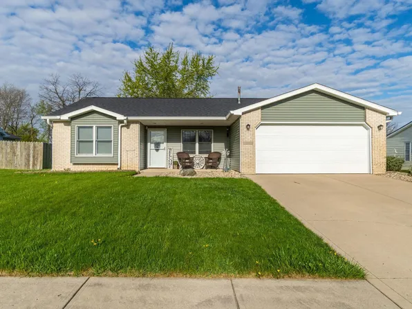 1414 Town St, Kendallville, IN 46755