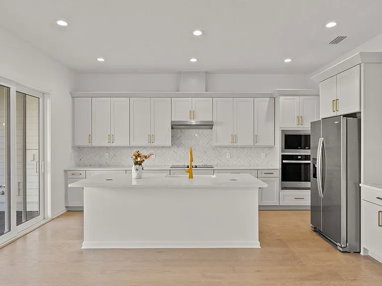 3113 Expedition Dr — Photo 5