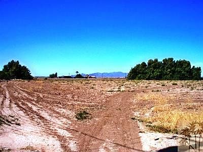 3rd image of 0 S Lovekin Blvd
