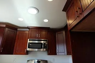 2 bed, 690 sqft, $3,500 — Photo 3