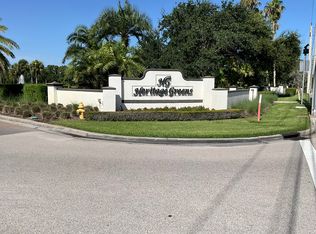 2096 Crestview Way, Naples, FL 34119