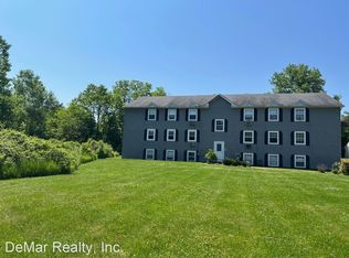 3805 Indian Run Dr APT 11, Canfield, OH 44406