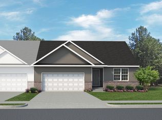 10229 Swan Lake Cir, Ypsilanti, MI 48197