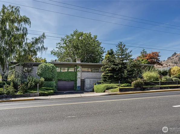 1375 Russell Street, Wenatchee, WA 98801