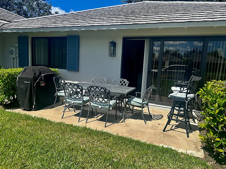 305 Club Dr — Photo 13