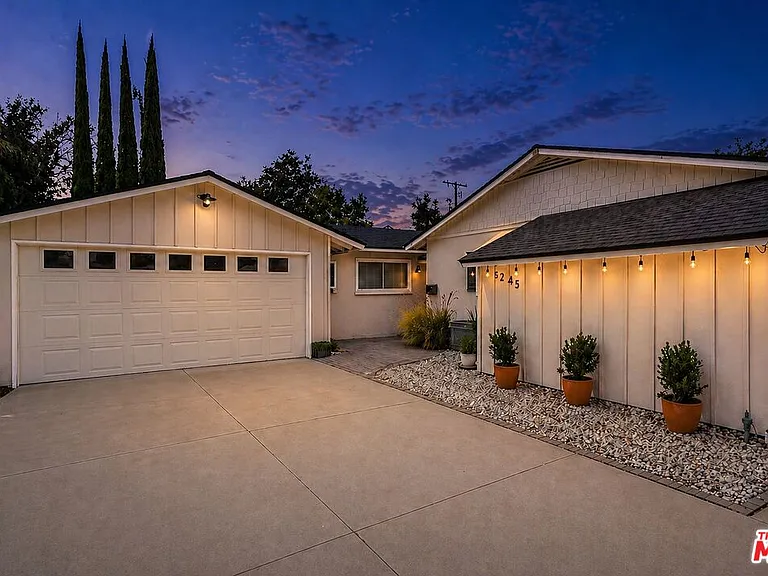 5245 Ventura Canyon Ave — Photo 20