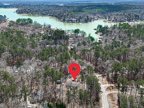 4th image of 105 Blue Branch Rd W