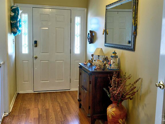 3rd image of 5041 Leesway Cir