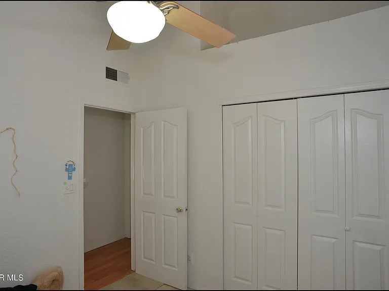 7528 Luz De Lumbre Ave — Photo 24