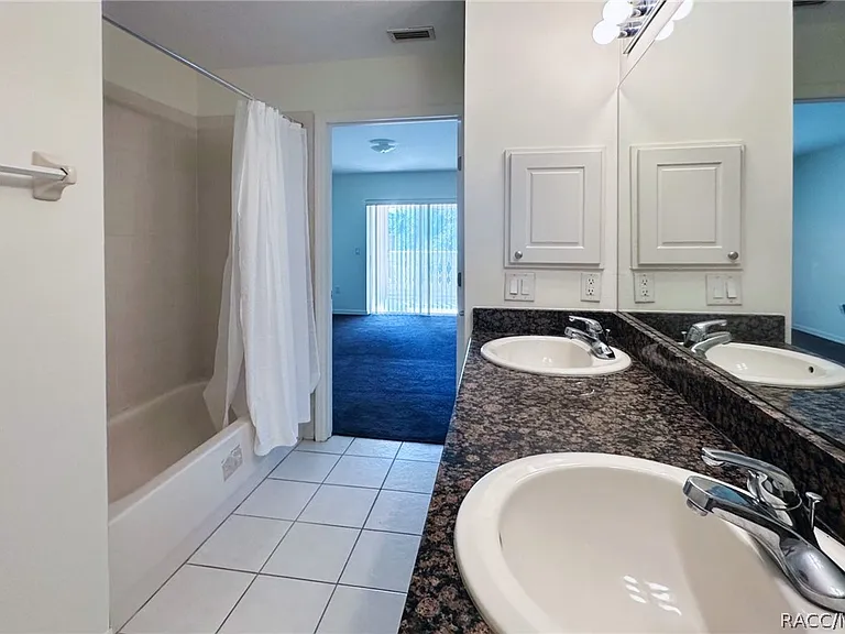 4450 E Windmill Dr #107 — Photo 22
