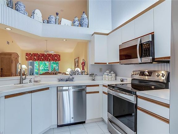 5th image of 835 Tanbark Dr APT 201