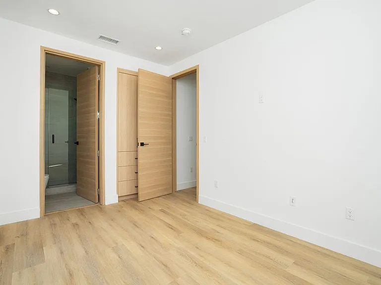 111 N Orlando Ave #1/2 — Photo 13