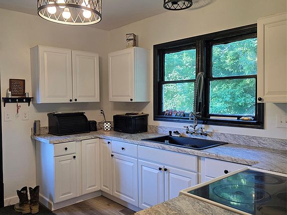 4th image of 6286 Marlette St