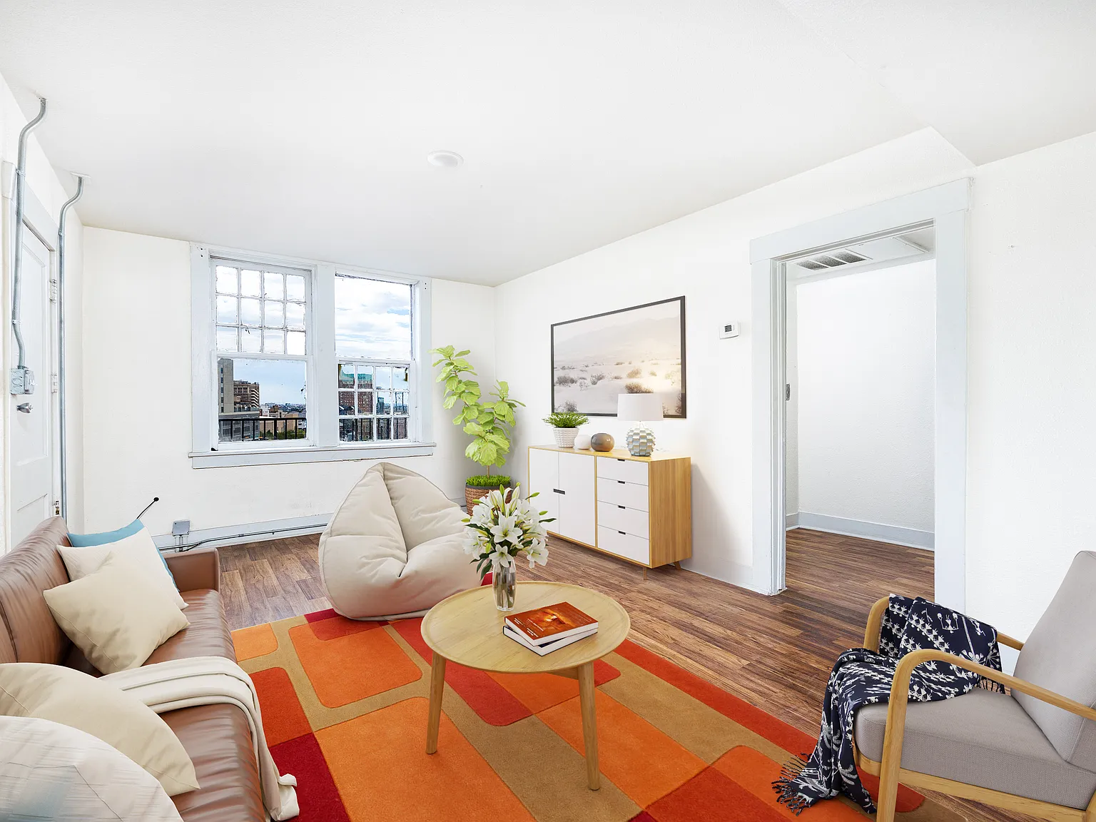 Sunset Heights - 412 W Yandell Street — Photo 2